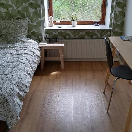 Cosy Farmhouse Single Bedroom スタイ エクステリア 写真